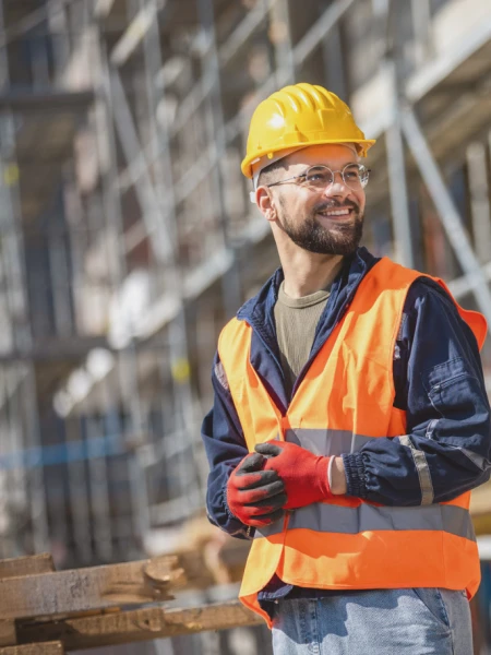 ergatikos-exoplismos