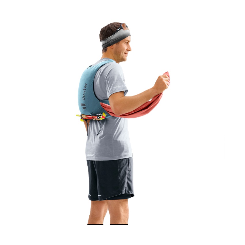 Σακίδιο Ορειβασίας - Πεζοπορίας Traick 5L (Atlantic Ink) της Deuter TOY81123 trazeras|TOY81123